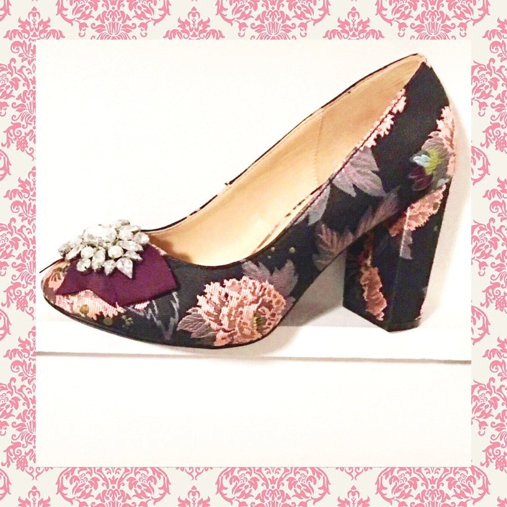 Kelly & Katie Camerolona Pump